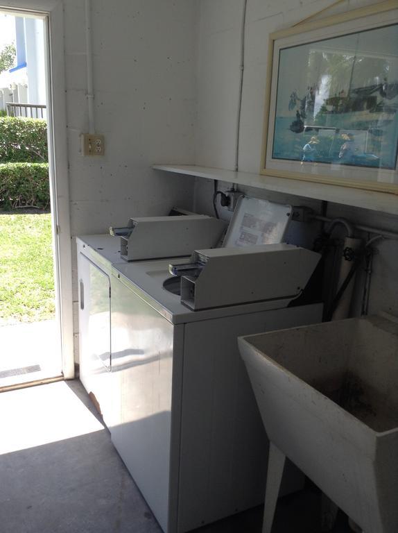 Dockside Inn & Resort Fort Pierce Buitenkant foto