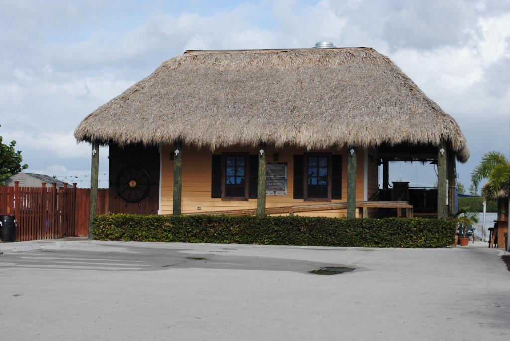 Dockside Inn & Resort Fort Pierce Buitenkant foto