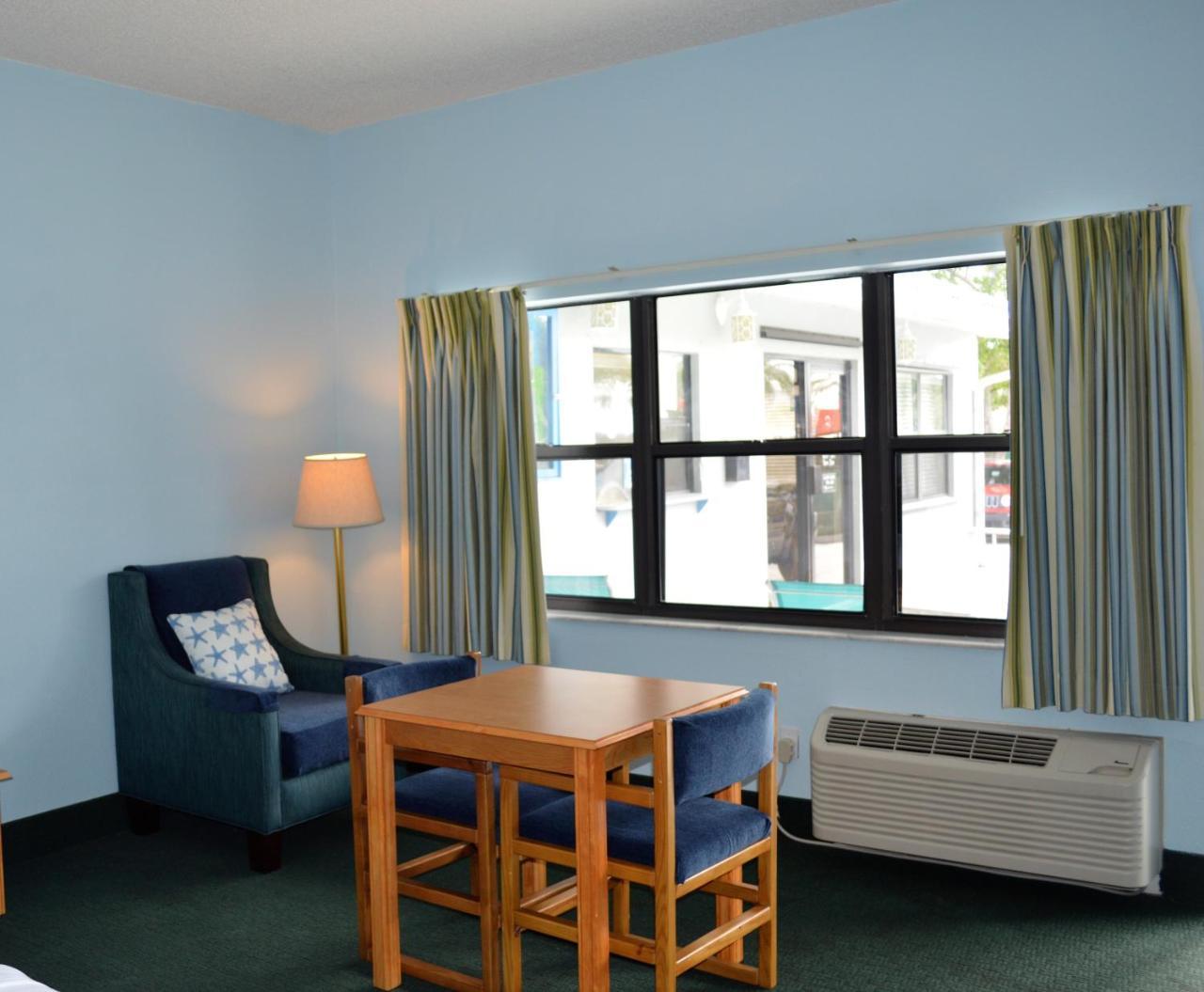 Dockside Inn & Resort Fort Pierce Buitenkant foto