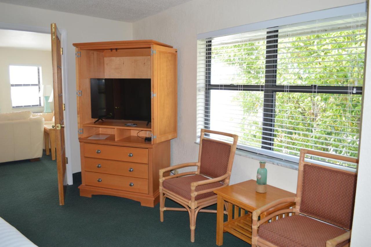 Dockside Inn & Resort Fort Pierce Buitenkant foto